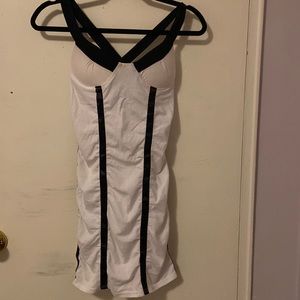 Sexy black and white dress 🤍🖤